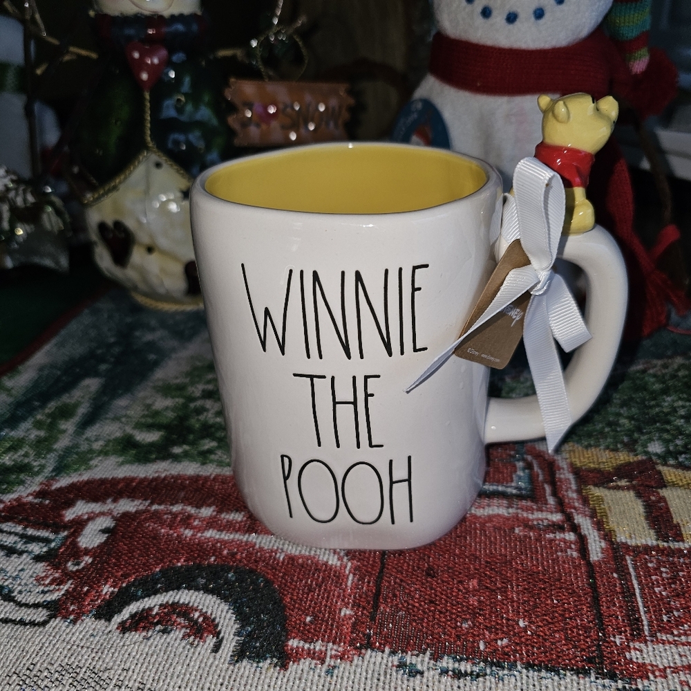 Winnie the Pooh Rar Dunn Coffee mug